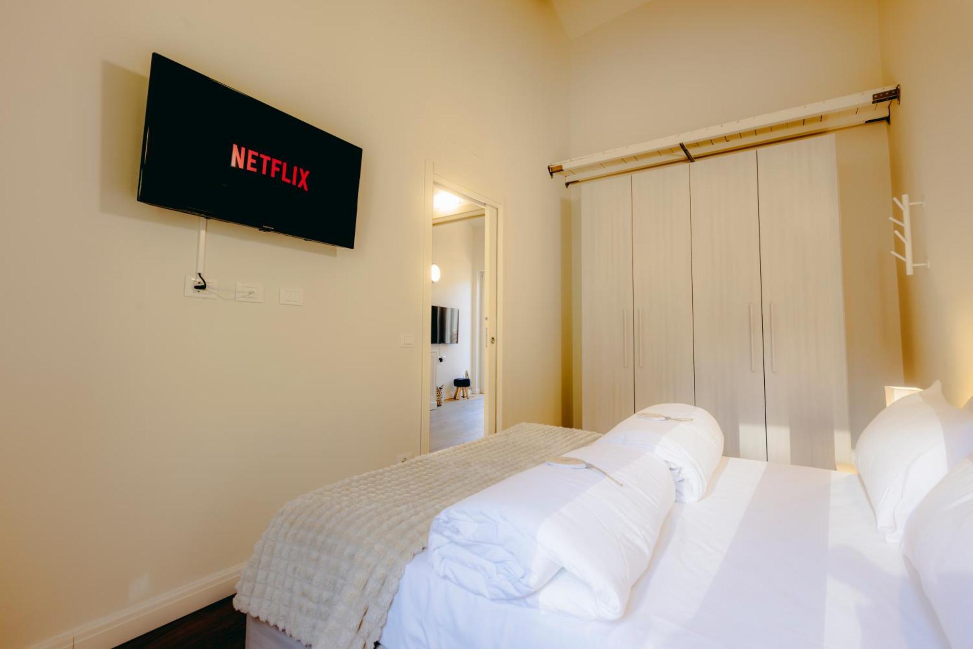 Eap Suites, Verona Ngoại thất bức ảnh